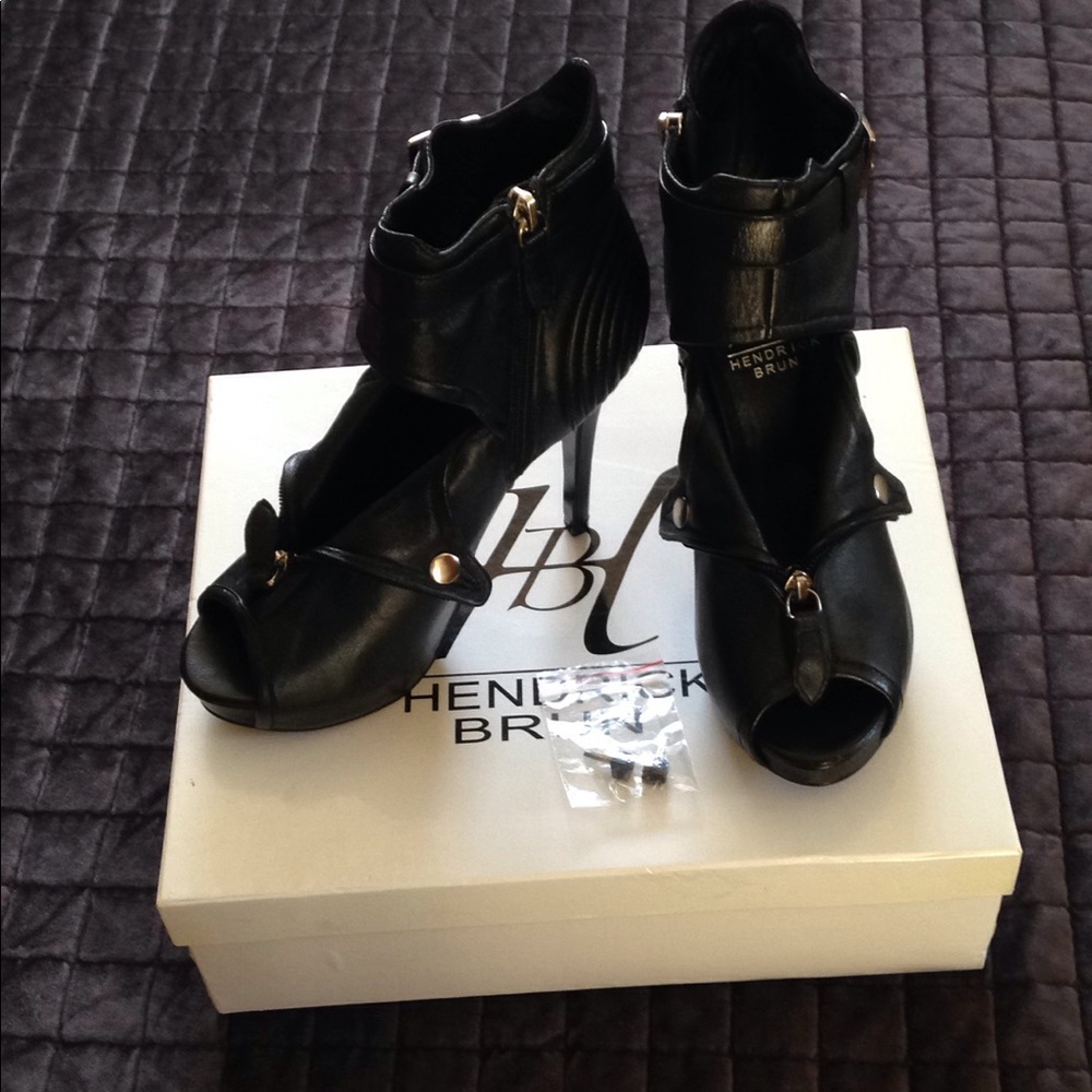 Leather bike heels